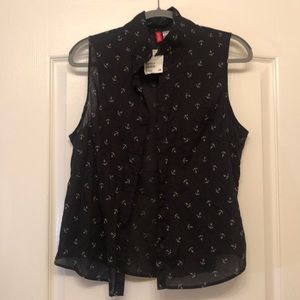 H&M sleeveless button down anchor print